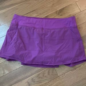 Brand new never been worn lululemon pace rival mid rise skirt